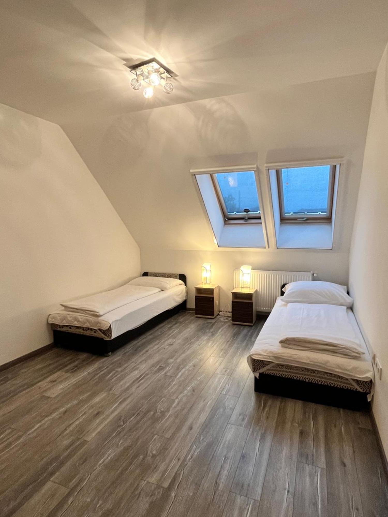 Rediapartmanok Boedapest Buitenkant foto
