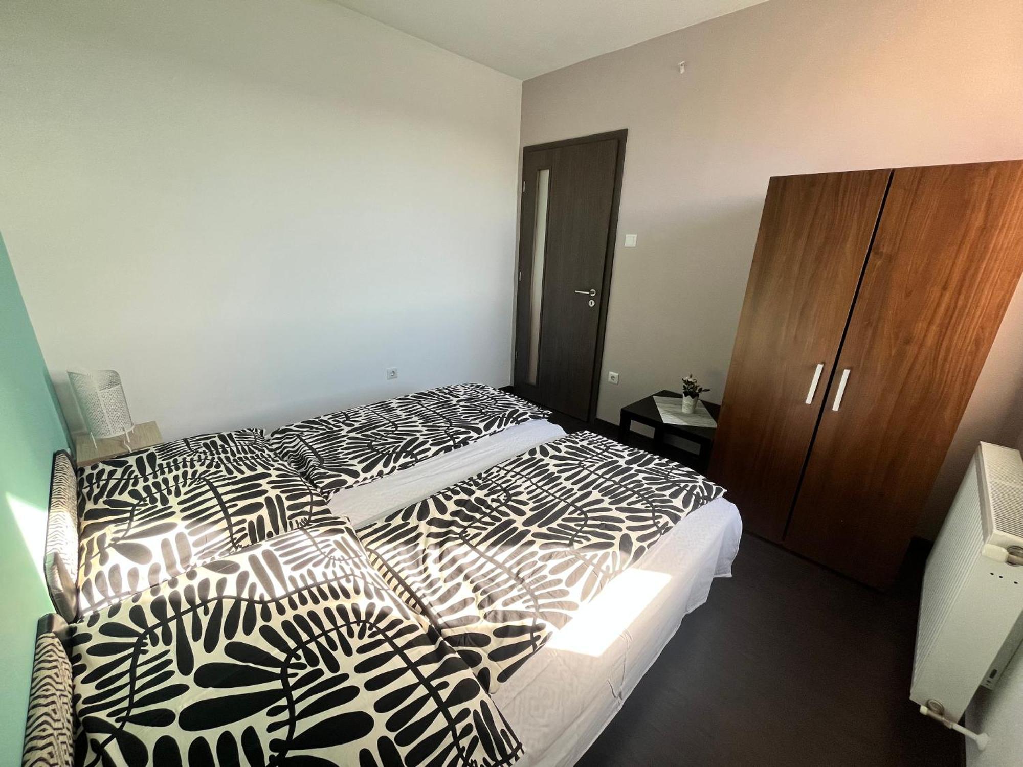 Rediapartmanok Boedapest Buitenkant foto