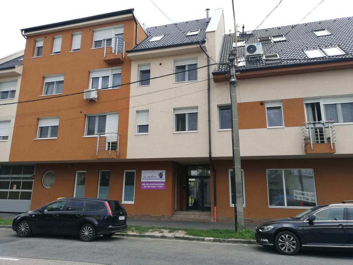Rediapartmanok Boedapest Buitenkant foto